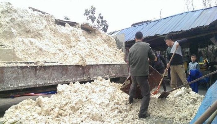 potato starch residue to make animal feed